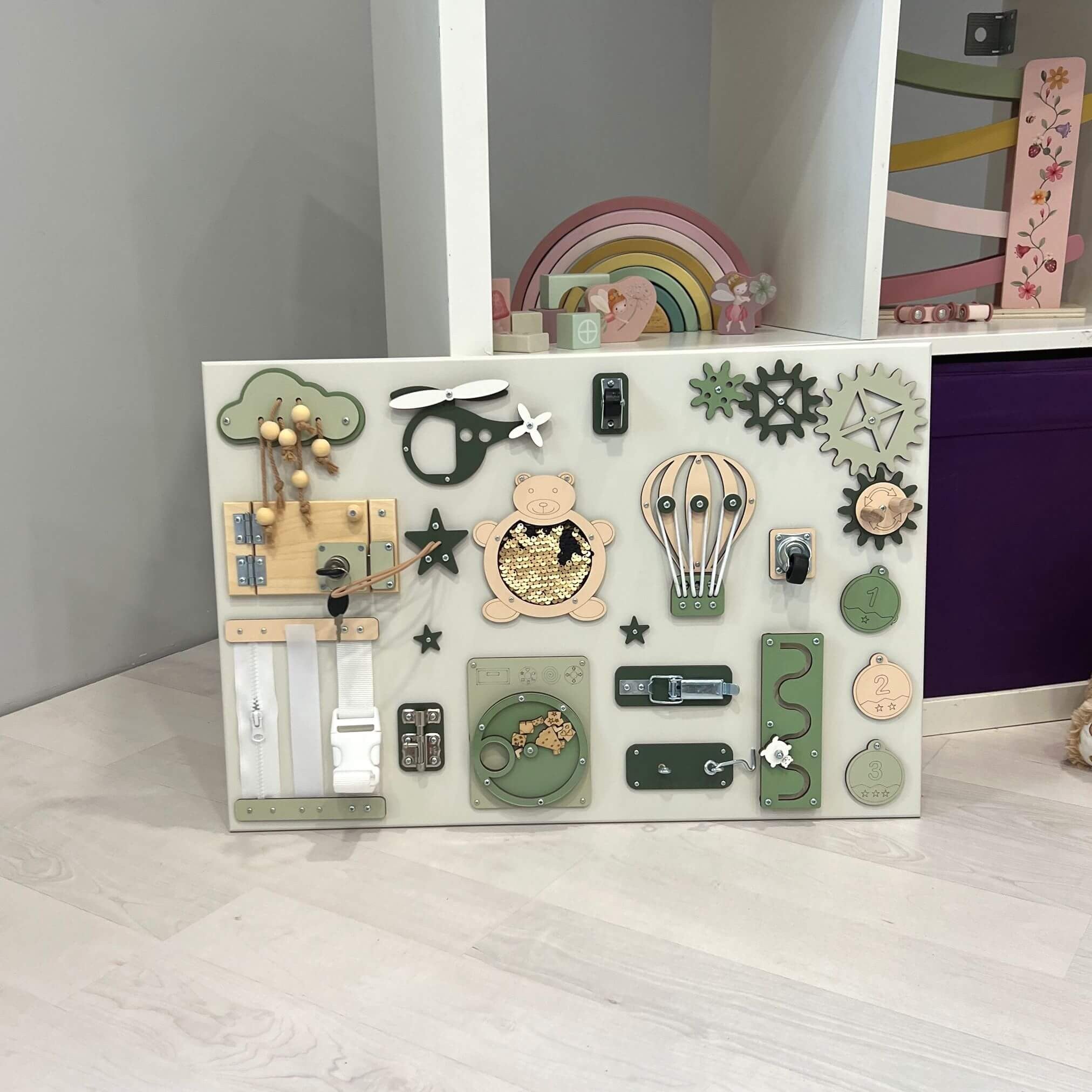 Montessori lavinamoji sienelė/lenta vaikams (40×60 cm)