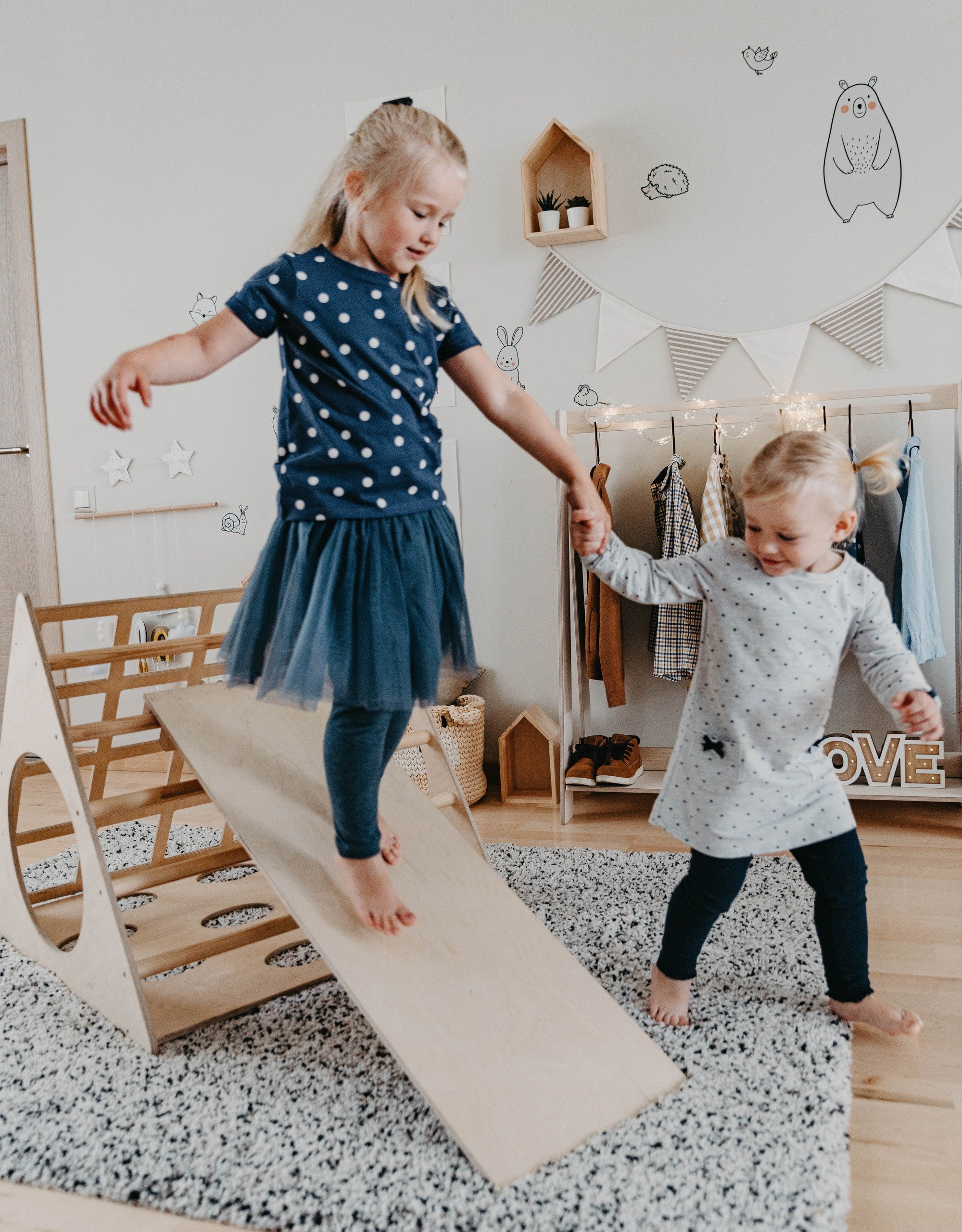 Montessori kopėtėlės su čiuožykla